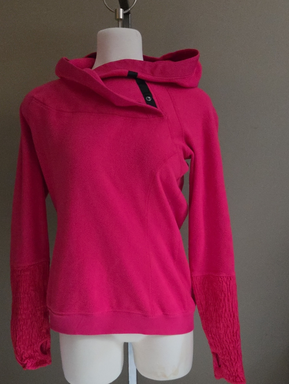 Lululemon Fuzzy Fleece Pullover